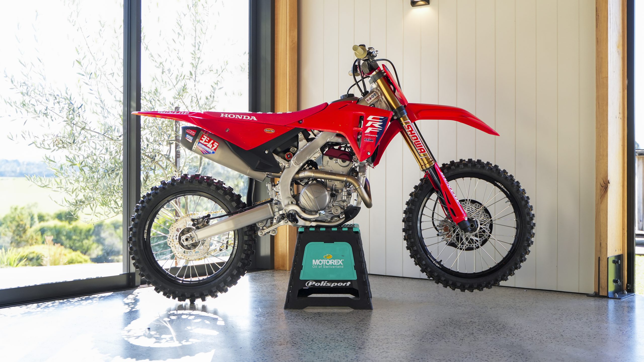 2025 Honda CRF250R Works Edition or $8,000 Cash