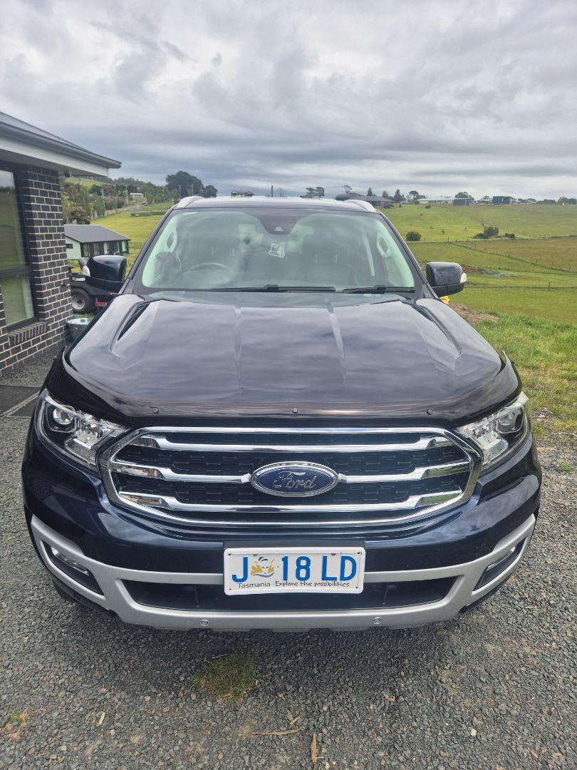 2020 Ford Everest