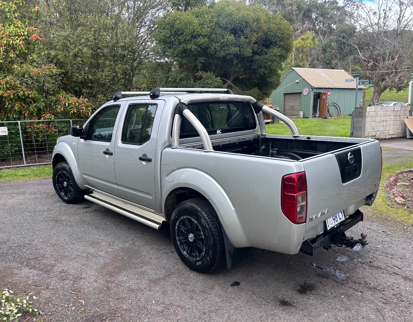 2011 Nissan Navara D40