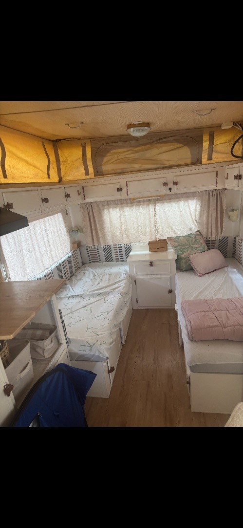 1984 Millard 14x7 caravan 1984