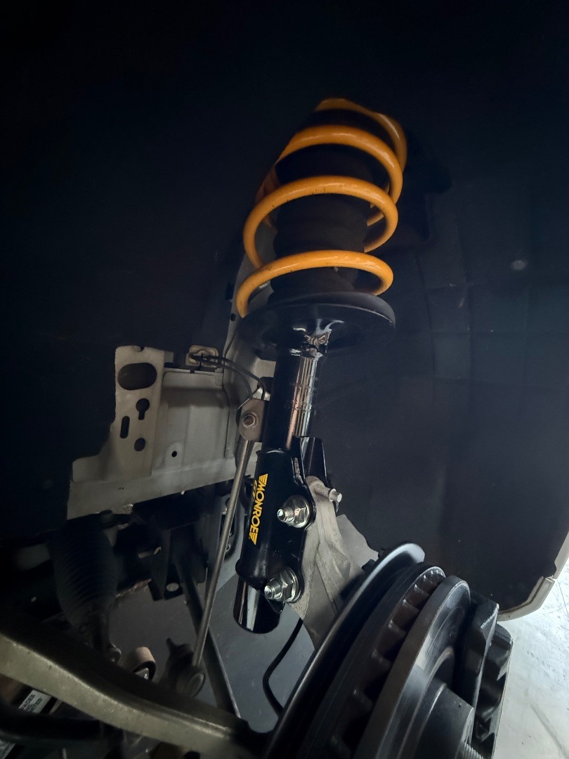 2014 Holden VF Calais Commodore