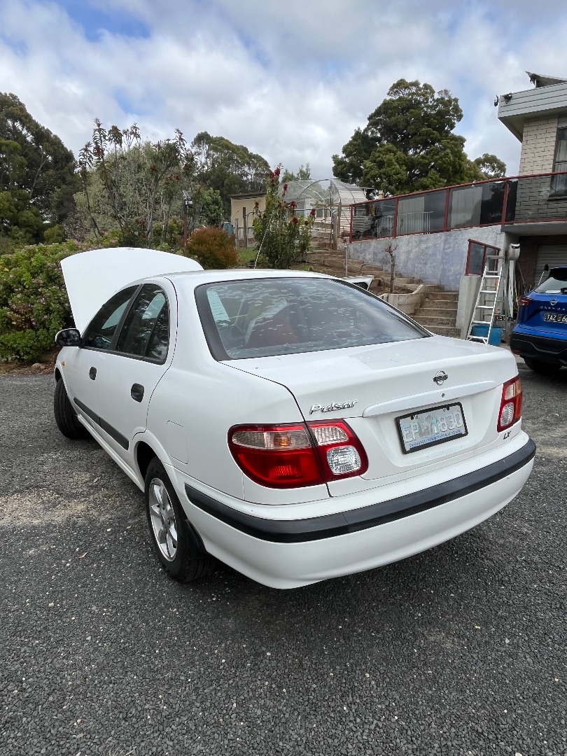 2000 Nissan Pulse