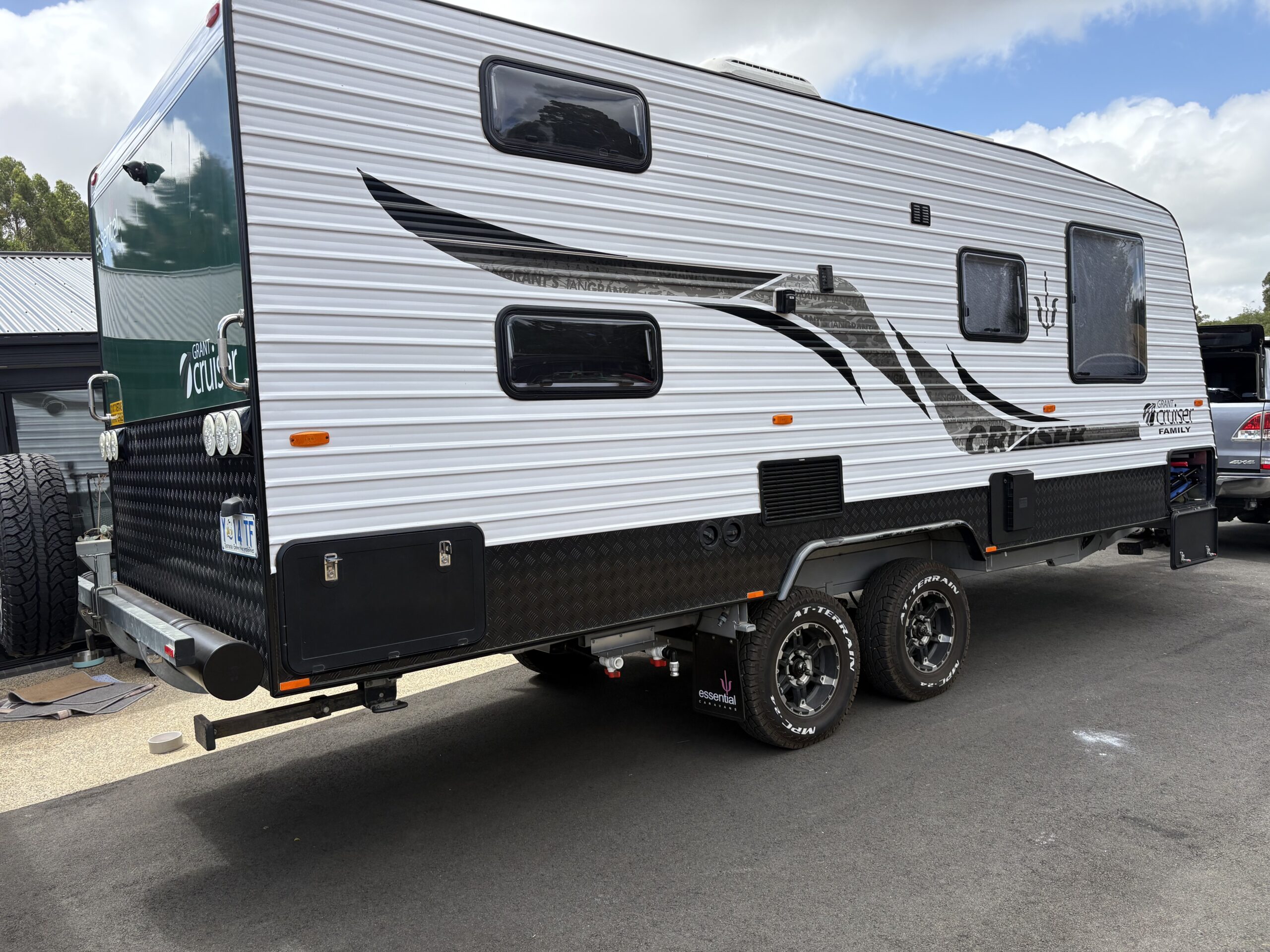 2018 Essential Grant Cruiser