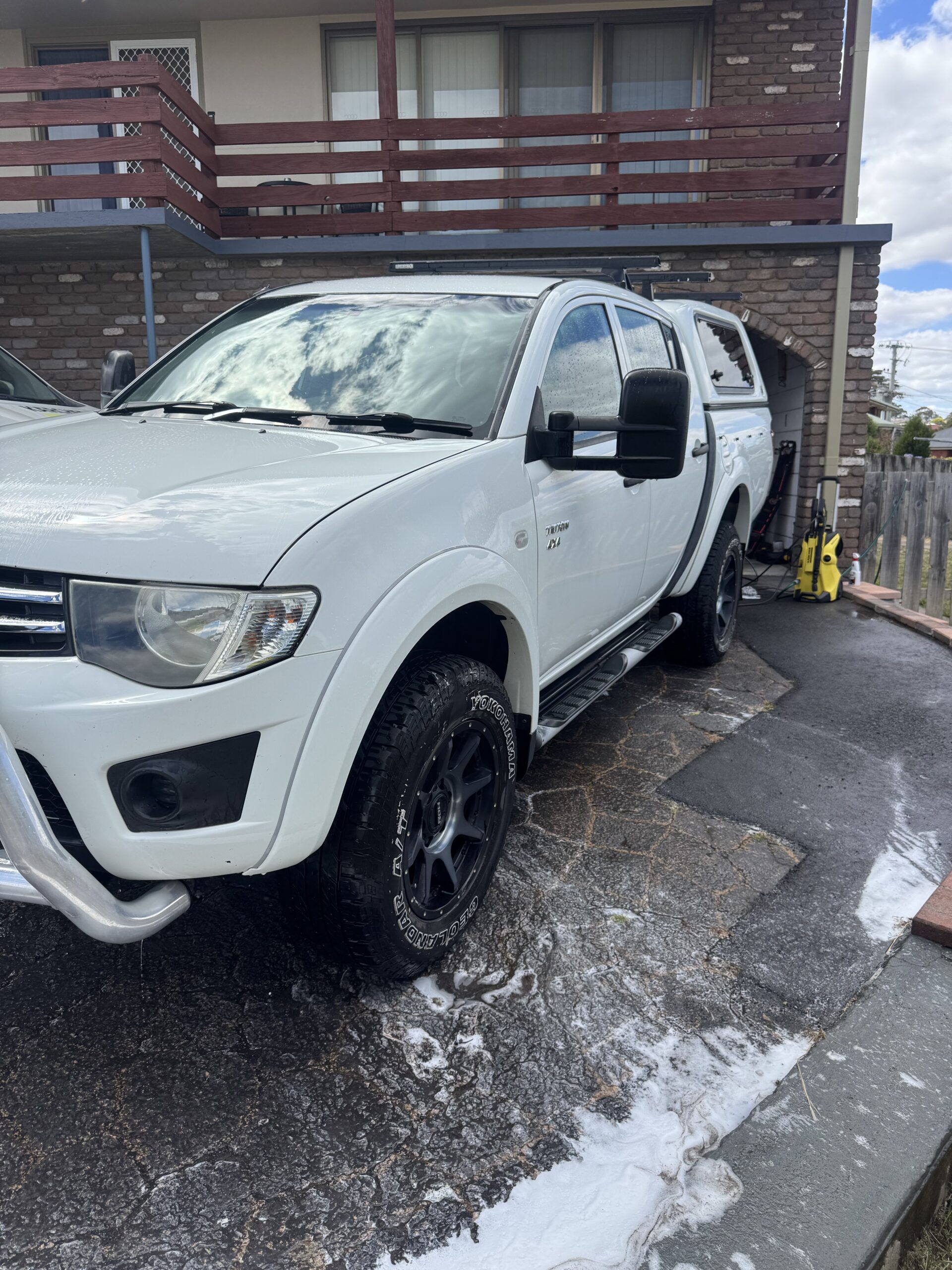 2010 Mitsubishi Triton