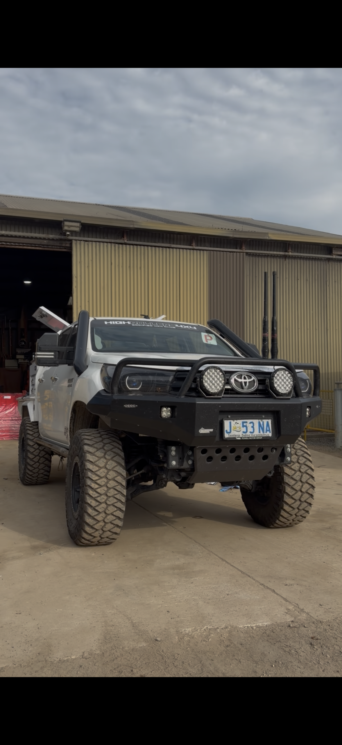 2016 Toyota Hilux