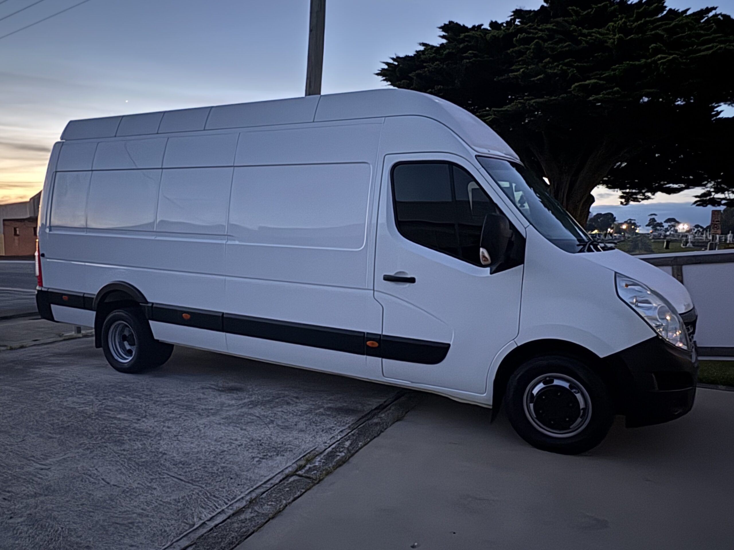2015 Renault Master