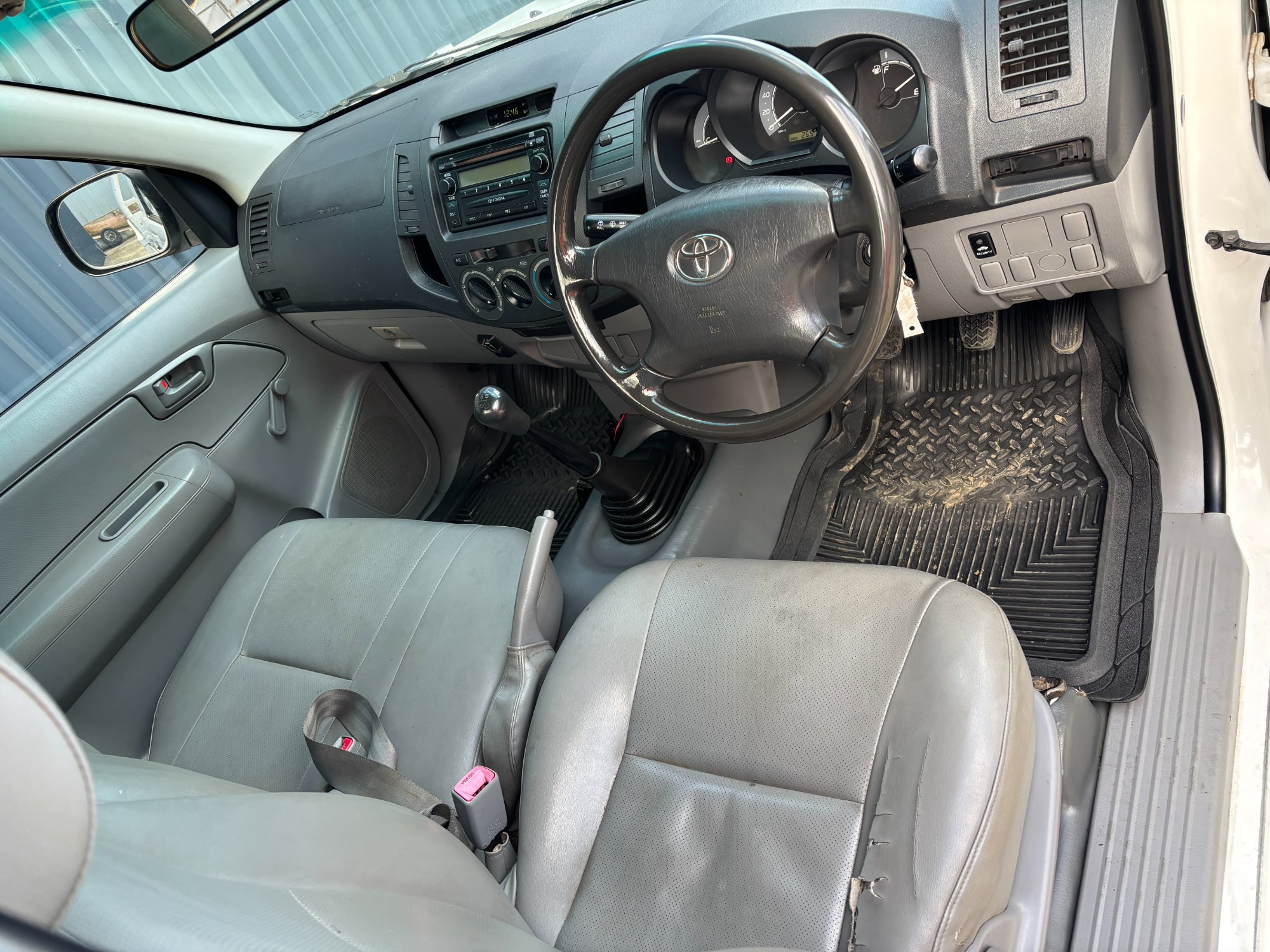2006 Toyota Hilux
