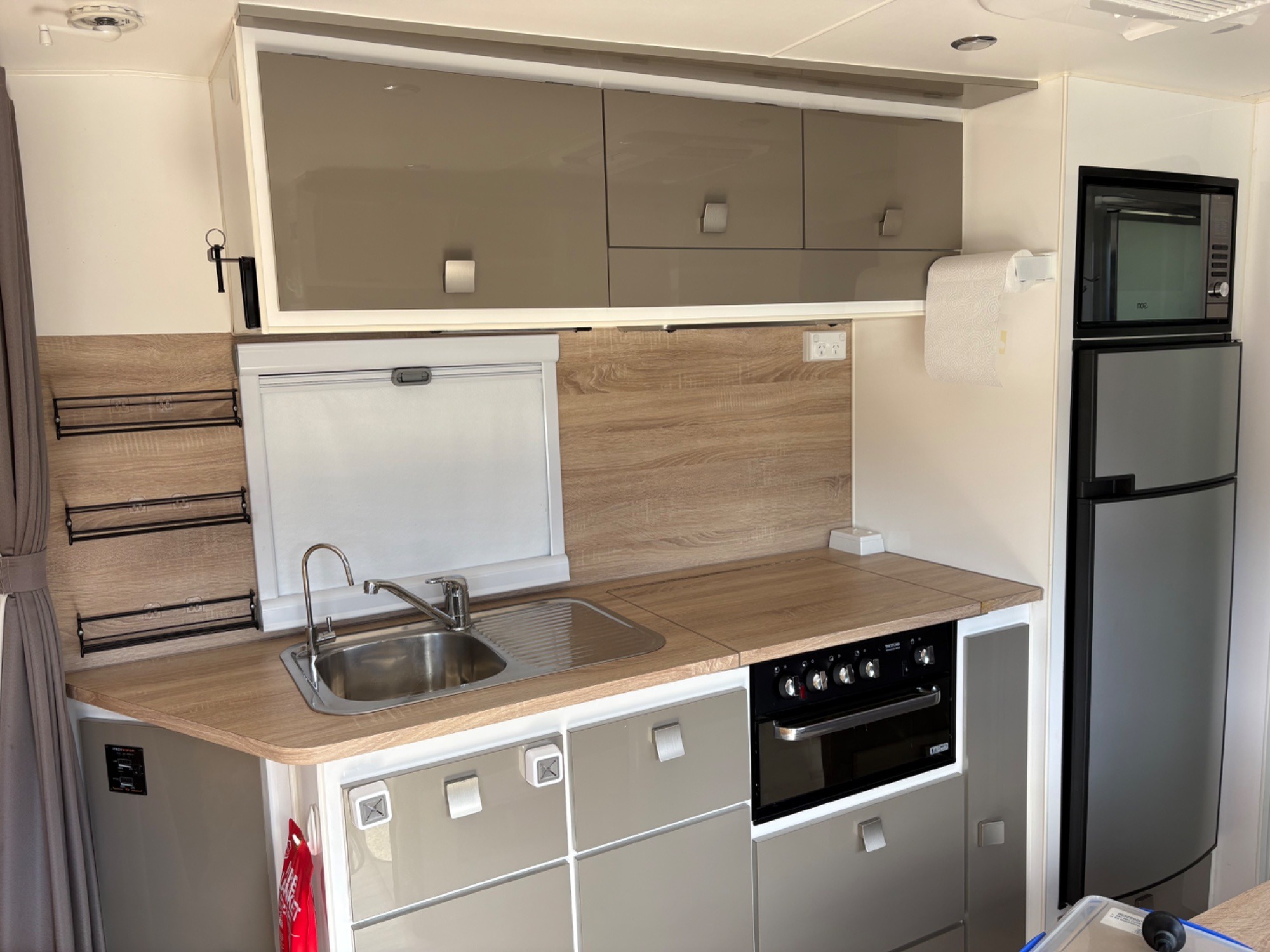 2018 Essential Caravans Grant Cruiser