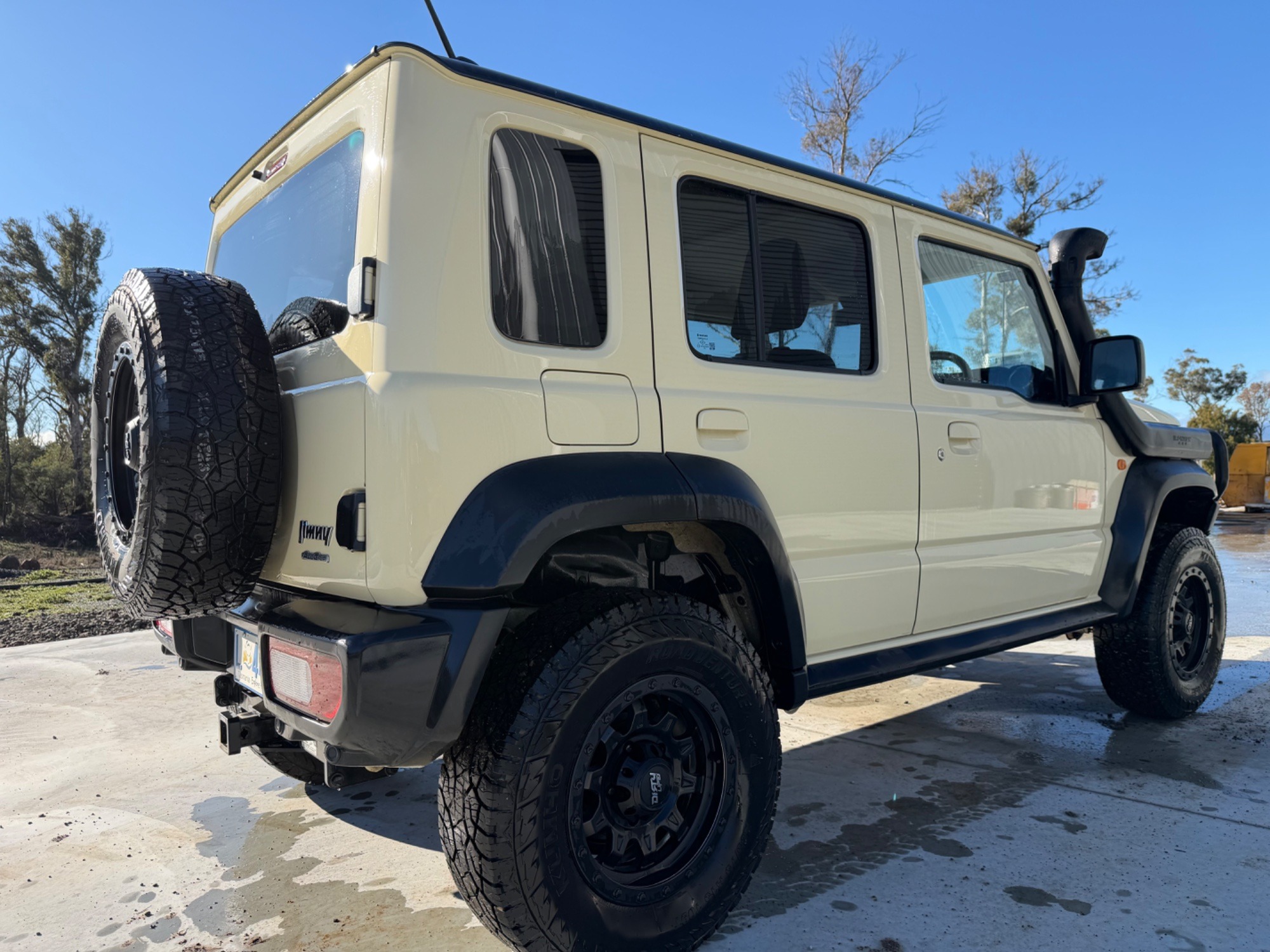 2023 Suzuki Jimny