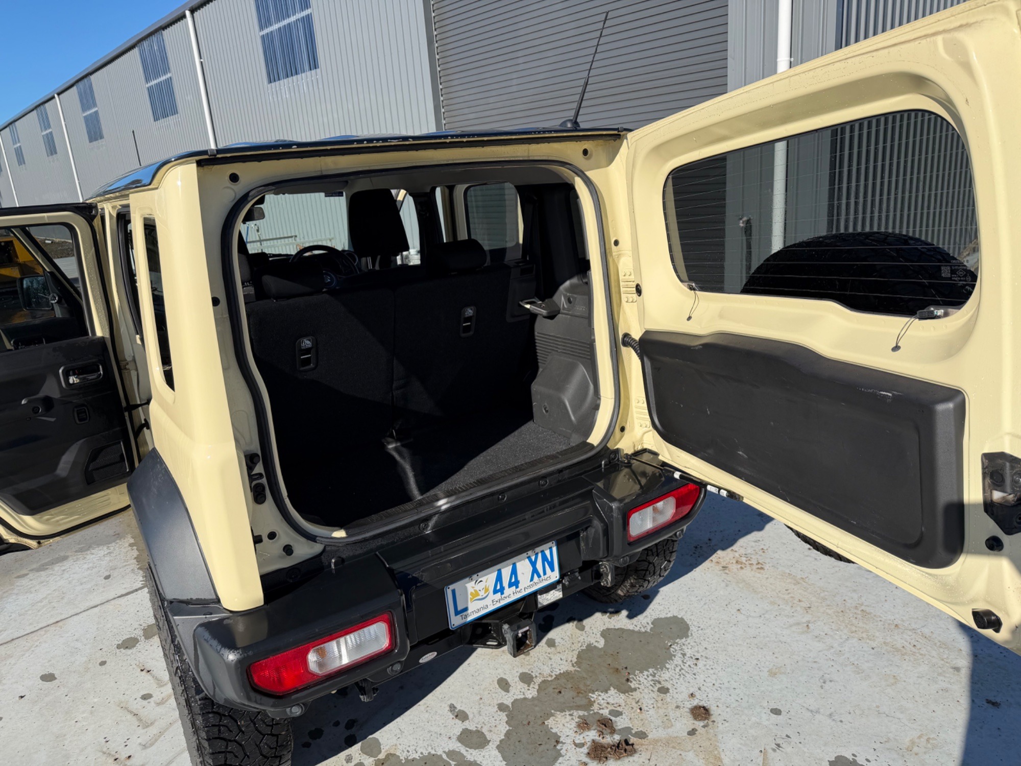 2023 Suzuki Jimny
