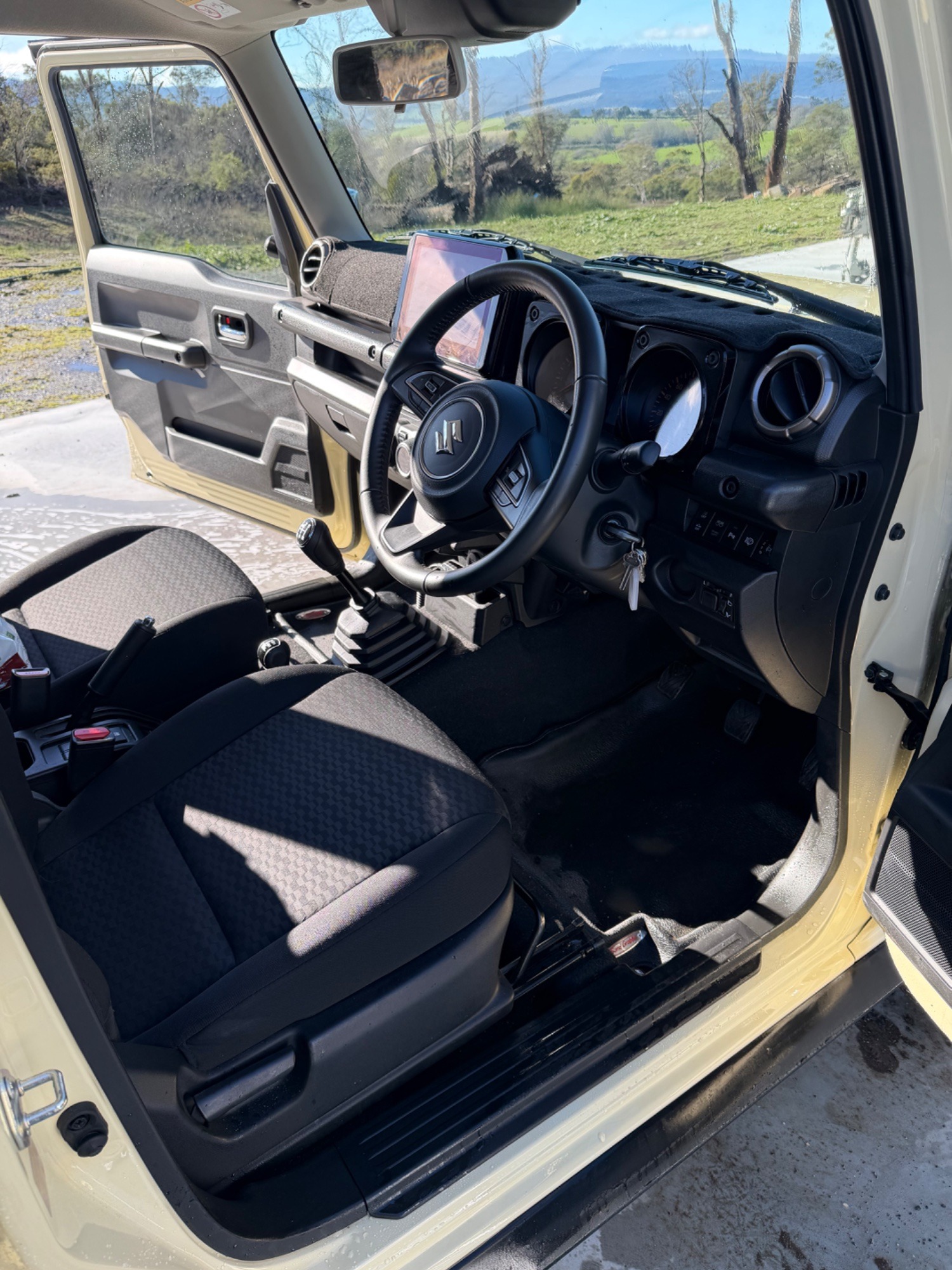 2023 Suzuki Jimny