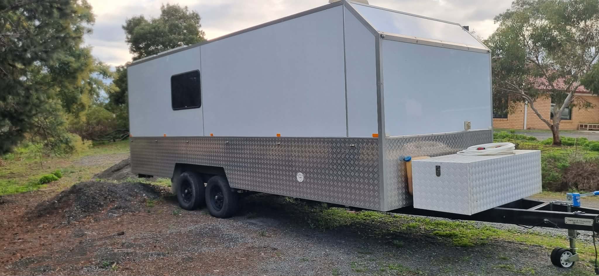 2022 Enclosed trailer Toy hauler