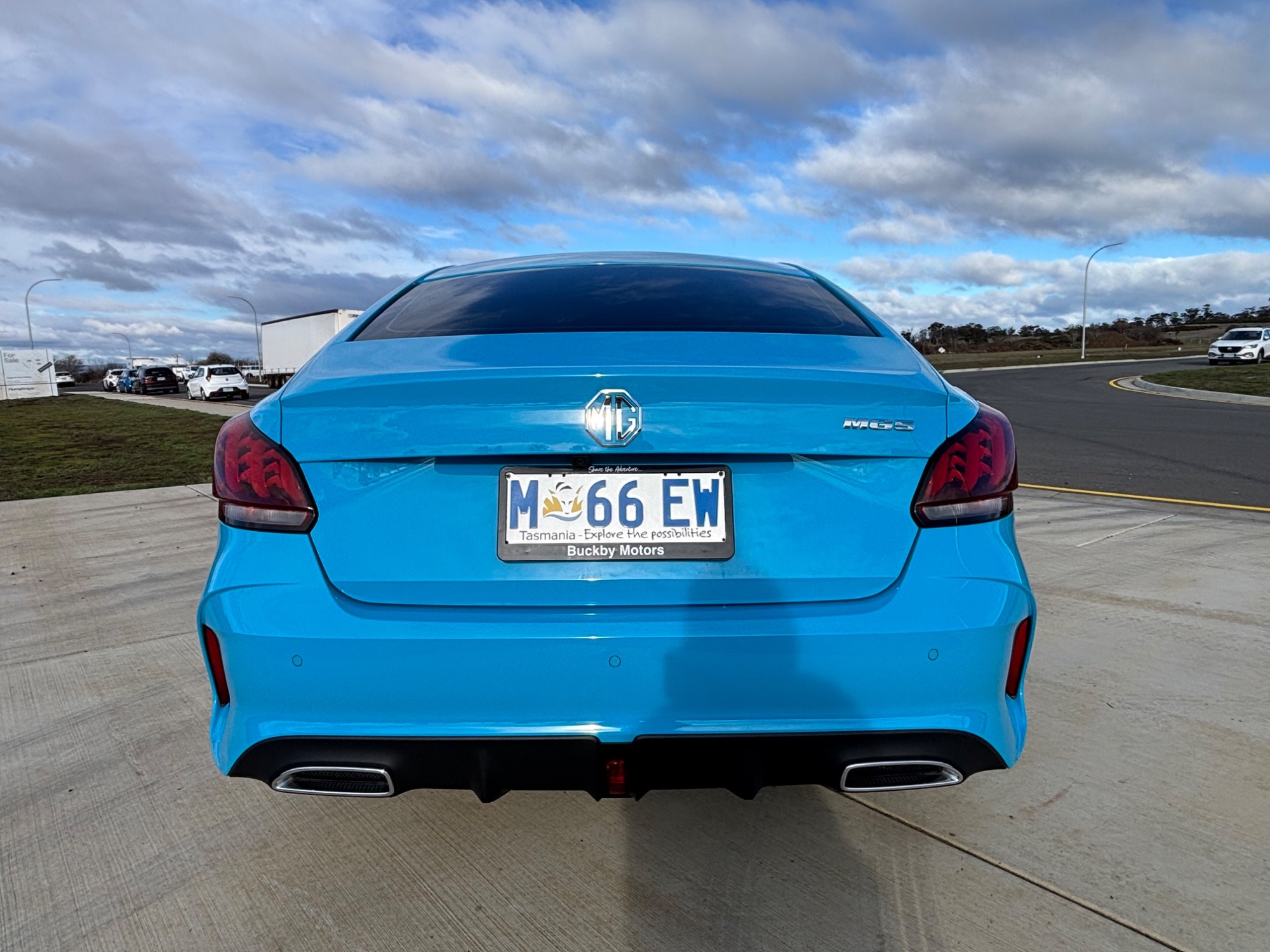 2024 MG MG5