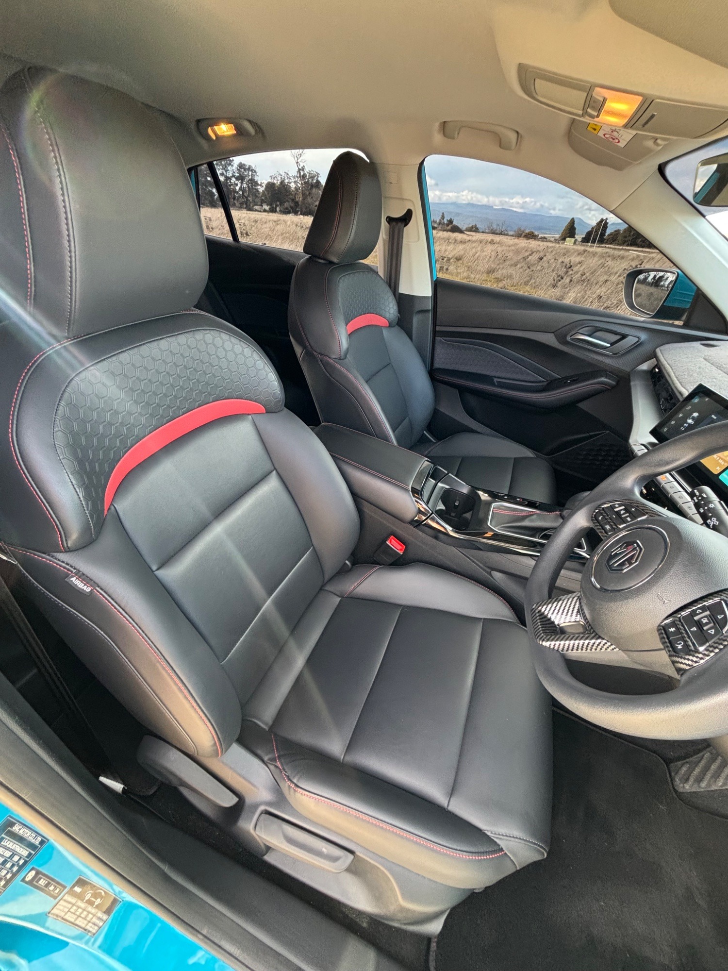 2024 MG MG5