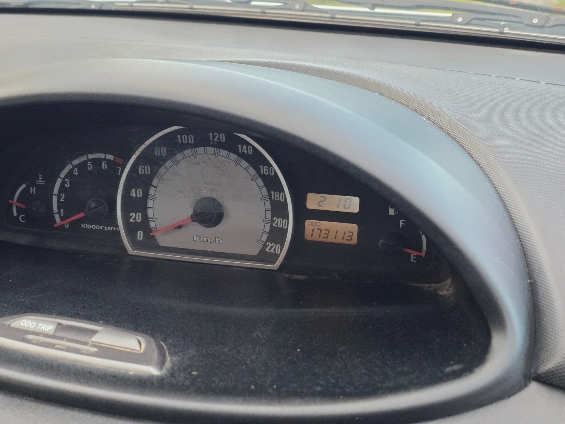 2002 Hyundai Elantra LaVita