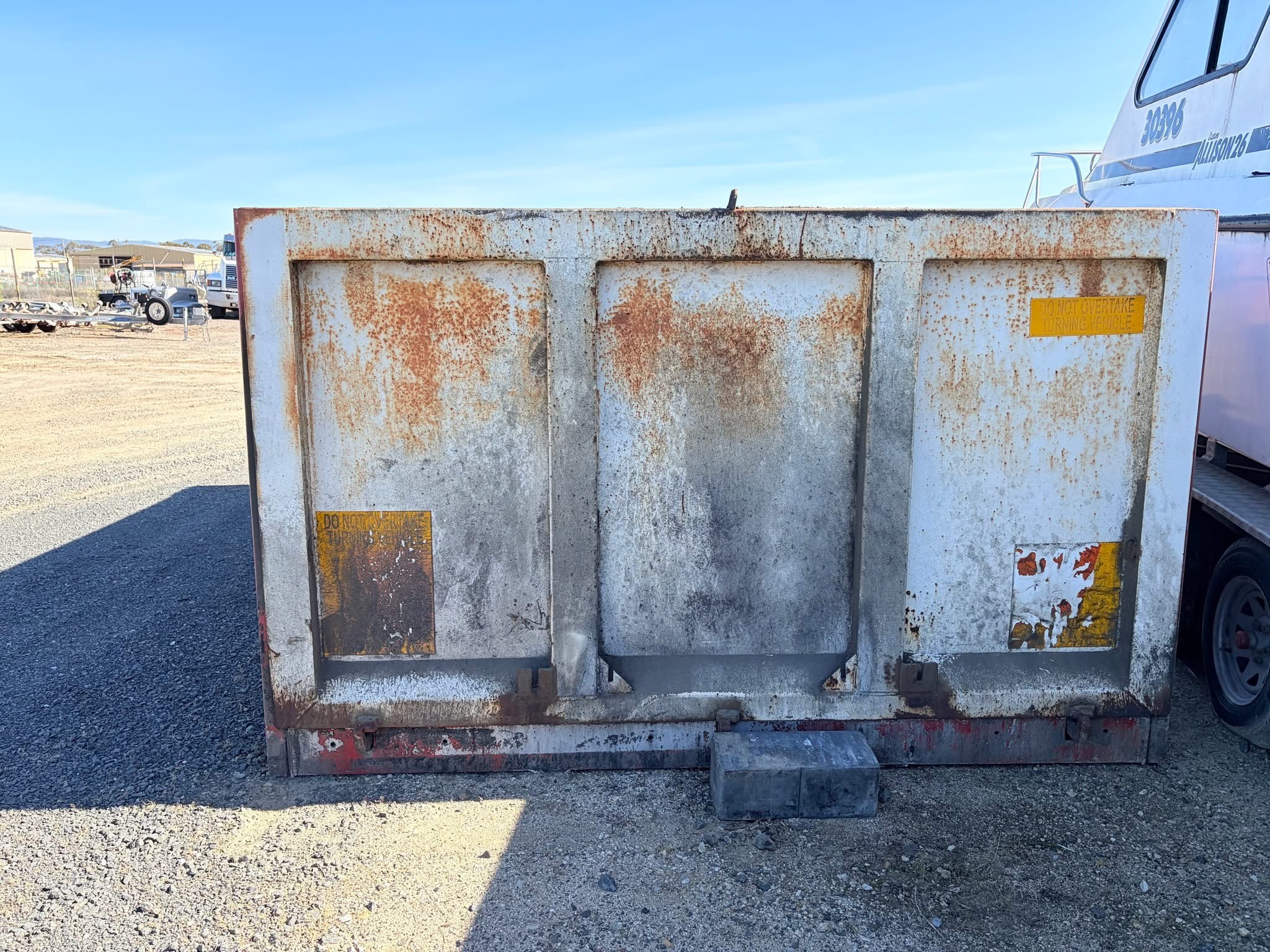 10 Yard Aluminium Truck Tray with Hot Mix