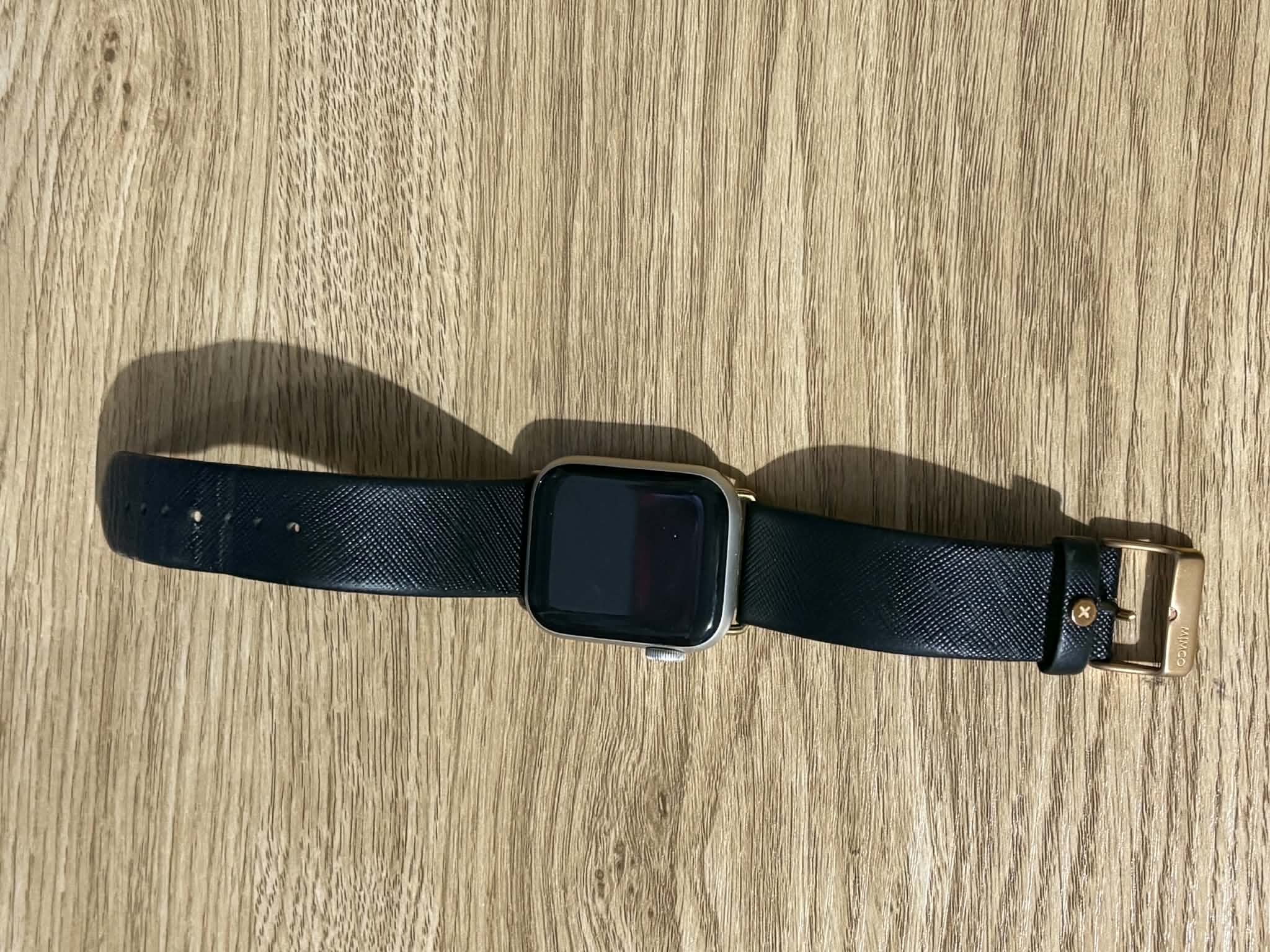 Apple Watch 2nd Gen SE cellular 40mm