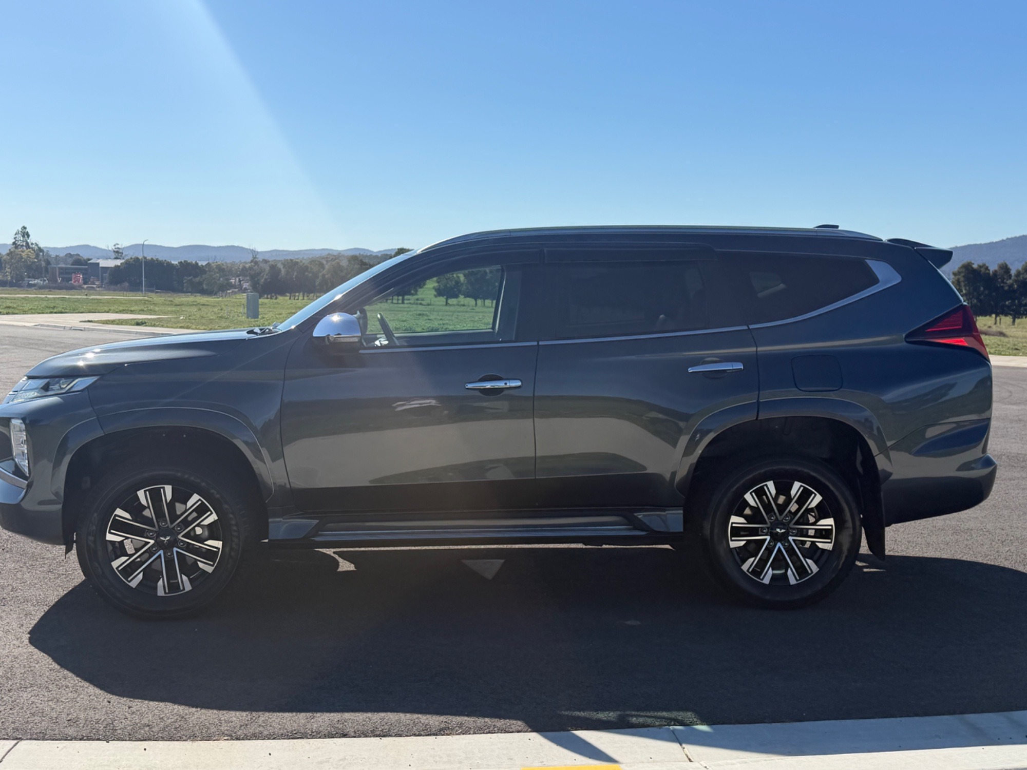 2020 Mitsubishi Pajero Sport
