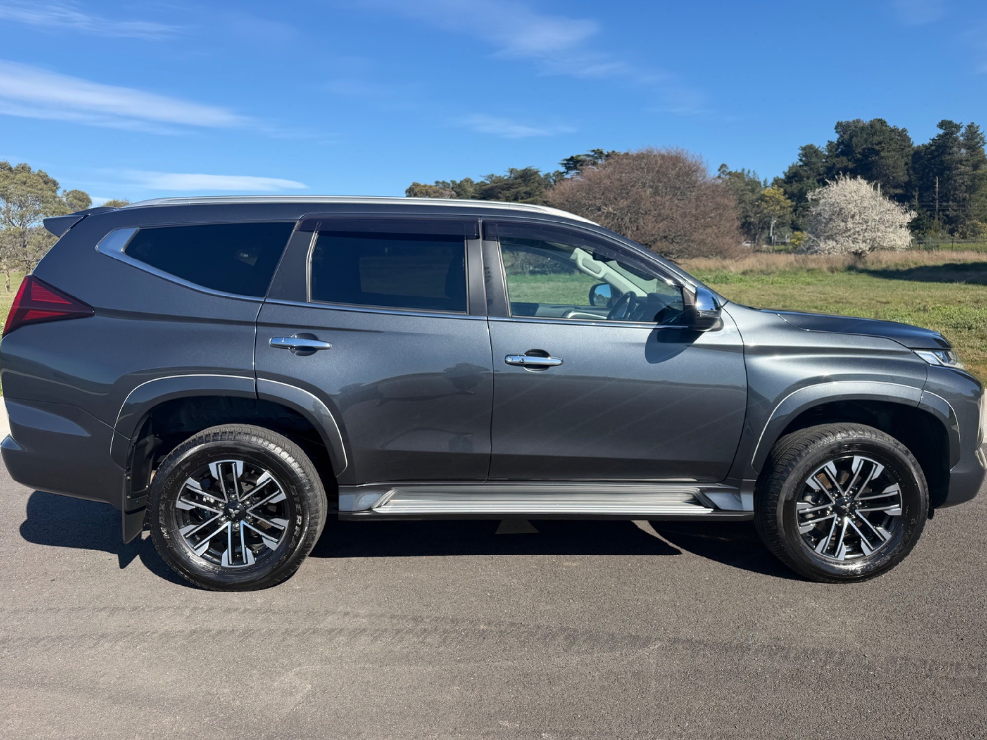 2020 Mitsubishi Pajero Sport