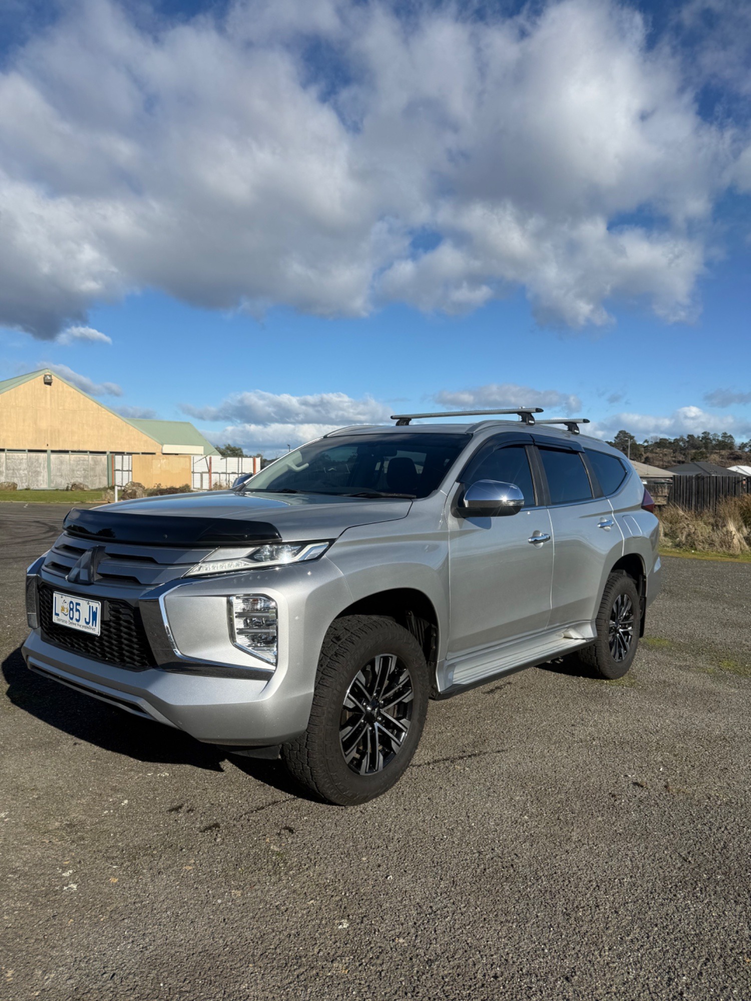 2020 Mitsubishi Pajero Sport